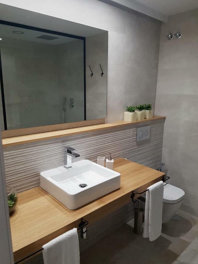 Dreamsapt Sagasta Sevilla Bagian luar foto
