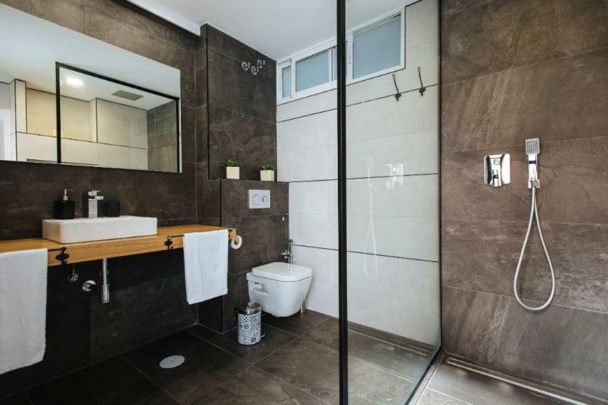 Dreamsapt Sagasta Sevilla Bagian luar foto